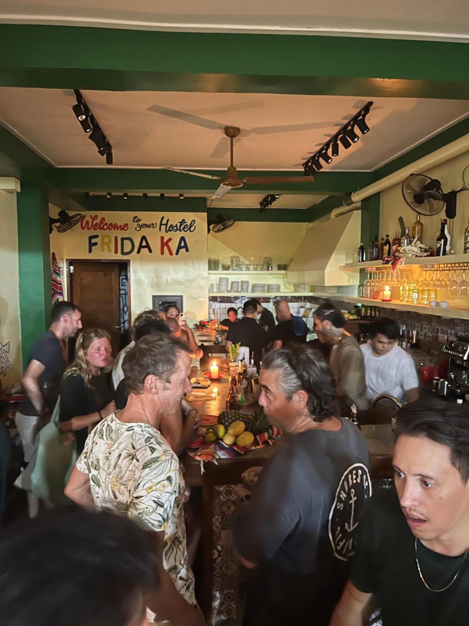 Frida Ka Hostel เอลนิโด ภายนอก รูปภาพ